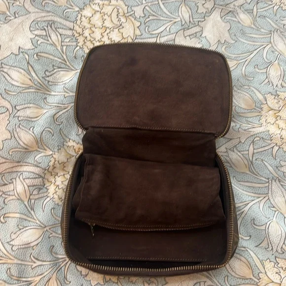 Louis Vuitton Large Jewelry pouch or travel pouch